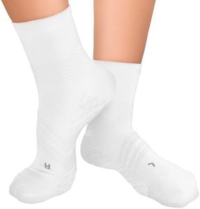 TechWare Pro Plantar Fasciitis Sock – Therapy Grade Targeted Cushion Compression Socks Men & Women. Ankle Brace Foot Sleeve & Arch Support for Achilles Tendonitis & Heel Pain Relief (Wht/Wht Large)
