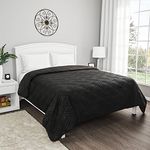 Lavish Home 66-40-K-BL Solid Color Bed Quilt, King, Black