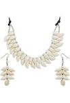 Gemocracy cowrie plastic Shells Necklace Casual Use White Kodi Stylish Choker Jewellery Set for Women Girl (GM-002)