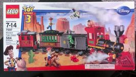LEGO Toy Story Western Train Chase