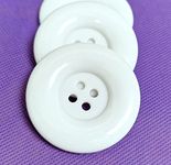 MajorCrafts 4pcs 50mm White 4 Holes (Wide Edge) Round Large Resin Sewing Buttons Arts and Crafts Embellishments