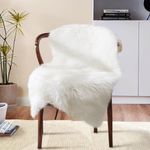 JXLOULAN Fluffy Sheepskin Rug White 60 x 90 cm Faux Fur Area Rugs for Bedroom Decor Rugs Living Room Chair Sofa