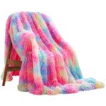 KANKAEU Rainbow Blanket, Fluffy Blanket for Comfort, 160×200cm Rainbow Fleece Blanket, Soft & Warm, Easy-Care Faux Fur Throw