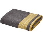 Catherine Lansfield Linear Diamond Bath Towel Grey