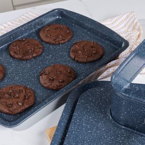 Russell Hobbs 2-Piece Baking Tray Set – Non-Stick Ovenware