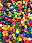 Bubble Gumballs 8 Assorted Fruit Flavours - Approx 440 Small Gum Balls Packed in a sealed Pouch Ideal For Gumball Machine Refill