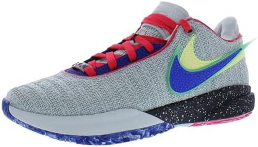 Nike Lebro