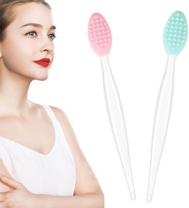 Lip Scrub Brush Lip Scrubber Tool Lip Exfoliator Brush Silicone Lip Brush Exfoliating Lip Brush Lip Scrub Tool for Dark Lips