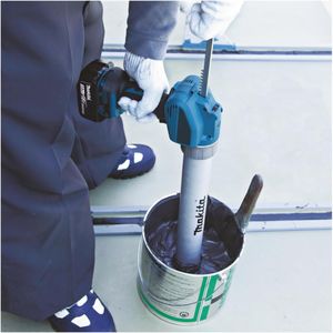 Makita 12V CXT Caulking Gun – Cordless Sealant Applicator