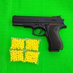 High Accuracy Toy Pistol Gun with Pull Back Loading Feature & 200 BB Bullets