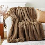 BATTILO HOME Faux Fur Throw Blanket Camel 125x150cm Luxury Fuzzy Warm Cozy Fluffy Fur Blanket for Bed, Sofa, Couch Home Decor