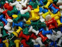 100 Push Pins Drawing Colourful Plastic Stationery Cork Notice Board Pins Set