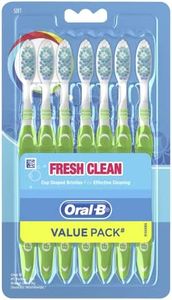 Oral-B Fresh Clean Manual Toothbrush Soft 7 Count, Multi