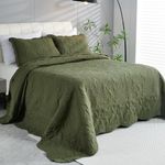 EVENHUG Oversized King Quilt California King Size Lightweight Bedding Set Reversible Bedspread Coverlets for All Seasons 3 Piece (Olive Green 120"x128")