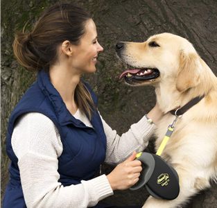 Flexi Giant L Retractable Dog Leash, 8m – Black Neon Tape