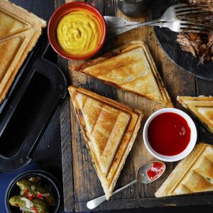 Breville Deep Fill Toastie Maker – Non-Stick Sandwich Press