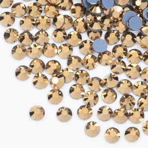 HTVRONT Rhinestones for Crafting - 1440pcs SS16 Hotfix Rhinestones for Clothes, Bright Color & Shining Flatback Rhinestones Suitable for Crafts, Decoration and Handicraft (3.7-3.9mm)