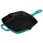 LE CREUSET Signature Enamelled Cast Iron Grillit Frying Pan with Helper Handle and Two Pouring Lips, for All Hob Types and Ovens, 26 cm, Caribbean