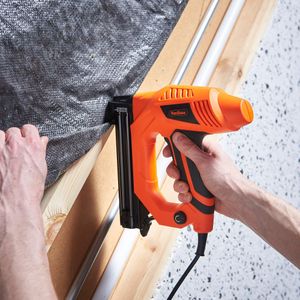 VonHaus 2-in-1 Electric Nail & Staple Gun – 9A, 300 Staples, 100 Nails