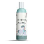 o'mumsie Baby & Kids Hair Conditioner | Gentle & Nourishing, Detangles & Softens, Infused with Natural Ingredients, Safe for Sensitive Scalps - 250ml