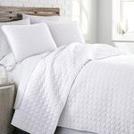 Southshore Fine Living, Inc. Oversized Quilt Set Lightweight, Soft Coverlet Bedspread 3-Piece Bedding Set with Two Matching Shams (108 in Wide x 98 in Long), White, King / California King