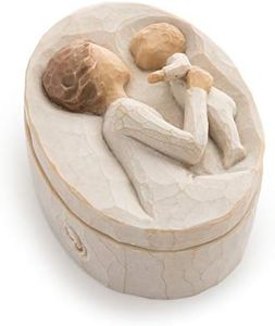 Willow Tree Grandmother, Love that Transcends the Years, Box for Jewelry and Treasures, Reminder of Those you Love who Call you Grandma, Sculpted Hand-Painted Keepsake Box