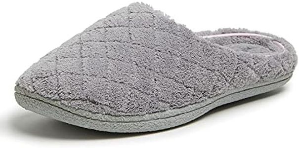 Dearfoams Women’s Leslie Quilted Microfiber Terry Clog, Medium Grey, Large/9-10 M US
