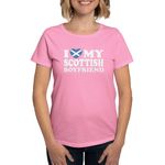 CafePress I Love My Scottish Boyfriend Women's Dark T Shirt Womens Cotton T-Shirt Pink