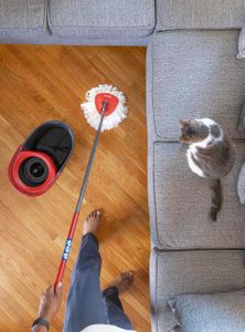 O-Cedar Spin Mop – Red/Gray Microfibre Floor Cleaning System