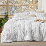 Bedsure Tufted Boho Comforter Set Oversized Queen - Bright White Boho Bed Set, 3 Pieces Farmhouse Shabby Chic Embroidery Bedding, Gifts for Woman, Soft Jacquard Comforter for All Seasons