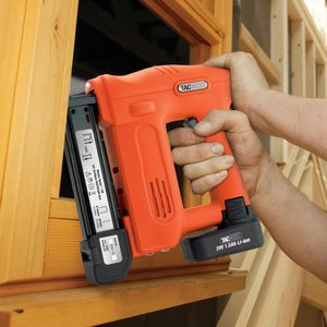 Tacwise 20V Cordless Staple & Nail Gun – Includes 1000 Staples, 2000 Nails