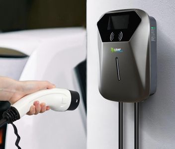 7.4kW EV Charger | EV Charger | Electric Vehicle Charger | Type 2 | Tethered | 7.4kW | Fast Charging | Single Phase | Wall Mount | EV Home Charger | Grey, 40x29x19cm