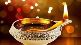 Handmade Indian puja Golden Oil lamp for Diwali Pooja Article akhand Diya for Pooja Purpose (Diya-02)