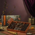 Chokola Harmony Chocolate Gift Hamper | Premium Milk & Dark Assorted Chocolate Gift Pack | Experience Luxury of Gifting - 500g