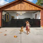 500cm/200inch Retractable Baby Gates Extra Wide, 105cm/42inch Tall Retractable Stair Gate for Baby and Pet, Dog Gate Baby Gate for Stairways/Hallways/Indoor/Outdoor, Safety Stair gate for Kids