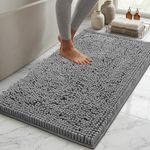 LuxUrux Small Bath Mat – AS-SEEN-ON-TV – Extra-Soft Plush Shower Rug, 42 x 60 cm Compact Chenille Microfiber Bathroom Rug, Super Absorbent Shaggy Bath Mat (Light Grey)
