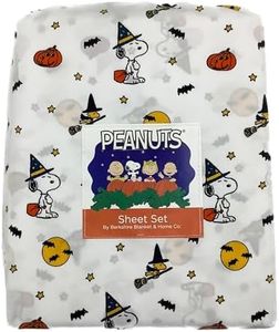 Berkshire Blanket & Home Co. Peanuts Halloween Fall Themed Sheet Sets (Pumpkins, Bats, Broomsticks & Witch Hats/White Background, Twin)