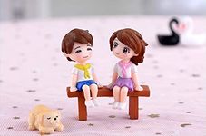 BHOOLU&GOOLU Sweety Lovers - Bench Siting Couple Figurine Miniature - Style - 26 (2pcs/Set)