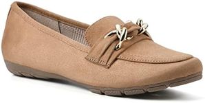 CLIFFS BY WHITE MOUNTAIN Women's Gainful Loafer, Natural/Suedette, 11 Wide