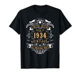 90 Years Old 90th Birthday Made Born in 1934 Men Women Idea T-Shirt