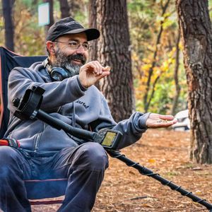 Nokta Legend PRO Metal Detector – Waterproof, Multi-Frequency