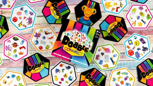 Asmodee Dobble Connect Card Game – Fast Family Party Game