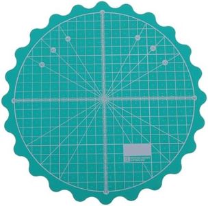 Operitacx Rotating Cutting Mat for Sewing, Crafting, Patchwork Quilts - Non-Slip Round Craft Pad, Circle Board With Grid - Plastic, Green