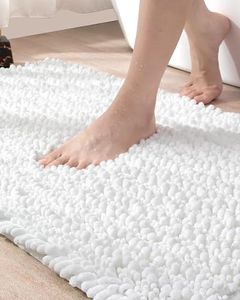 DEXI Bathroom Rug Mat, 40 x 60cm, Luxury Chenille Shaggy Bath Rugs, Extra Soft & Thick, Absorbent Water, Non-Slip, Machine Washable, Bath Mats for Bath Floor,Tub and Shower, White