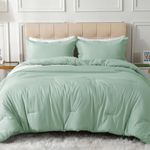 MUXHOMO 3 Pieces Queen Comforter Set, Saga Green Comforter for Queen Size Bed, Soft Warm Bedding Set for All Seasons, 1 Comforter (88"x88") and 2 Pillow Shams (20"x30")