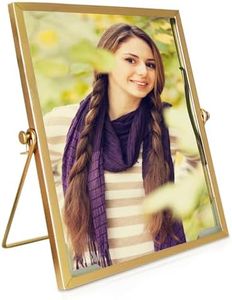 Monty's Bazaar 5 x 7 Gold Photo Frame Nordic Style