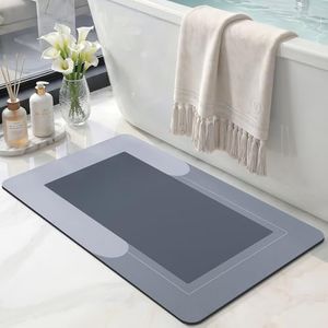 DEXI Bath Rugs Quick Dry, Super Absorbent Bathroom Mat, Rubber Non-Slip Ultra Thin Bathmat, Washable Shower Floor Mats for Bathtub and Sink, 50 x 80 cm, Light Grey