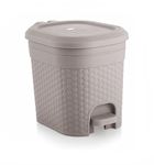 MOLTRES - Kleno SMALL Size Pedal Bin- Cap. 5 LTR - Plastic (Size-18cmx16cmx20cm) - Table, Desktop Plastic Pedal Dustbin (Kleno_5 Bin, Grey)