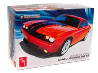 AMT 1:25 2008 Dodge Challenger SRT8 - AMT1075