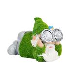 TERESA'S COLLECTIONS Funny Garden Gnomes Outdoor Decorations for Yard with Solar Lights,Large Cute Flocked Garden Sculptures & Statues Garden for Front Porch Patio,Ideal Gift for Mom,Mothers Day 7.1"